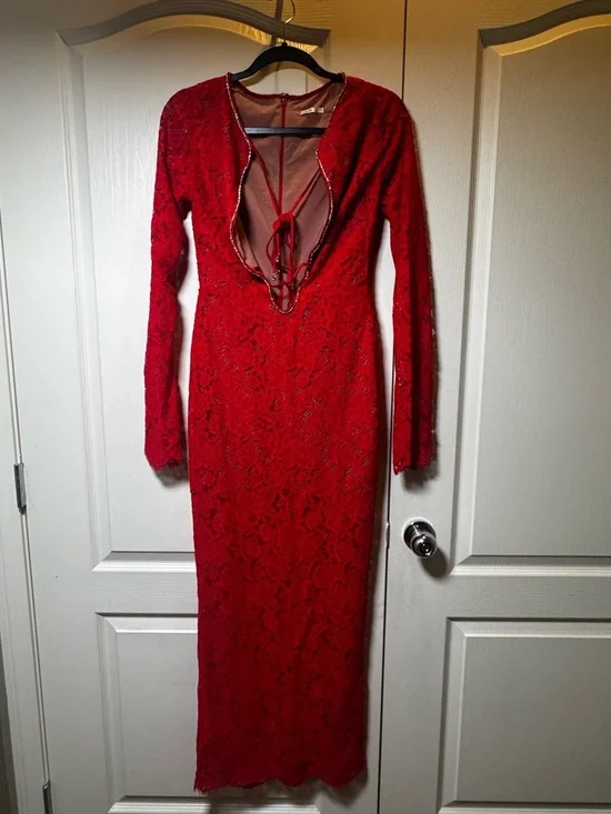HOUSE OF CB 'Lisandra' Red Lace Maxi Dress /Size S-US 4-6 - Picture 2 of 5